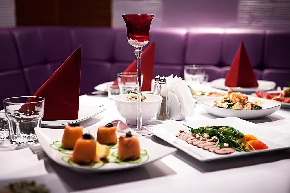Hotel Piemont パビャニツェ エクステリア 写真